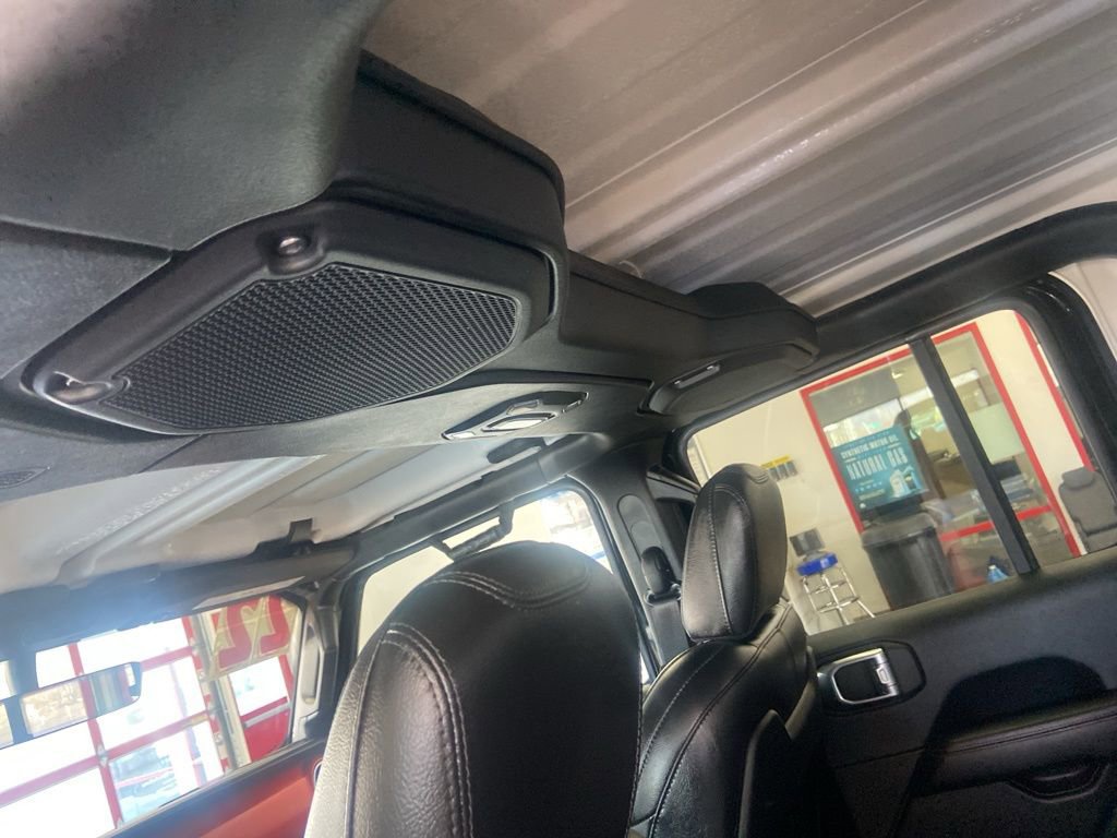 Certified 2022 Jeep Gladiator Rubicon w/ LED Lighting Group image 13