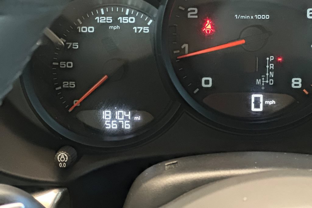 Used 2022 Porsche 718 Cayman RWD image 24