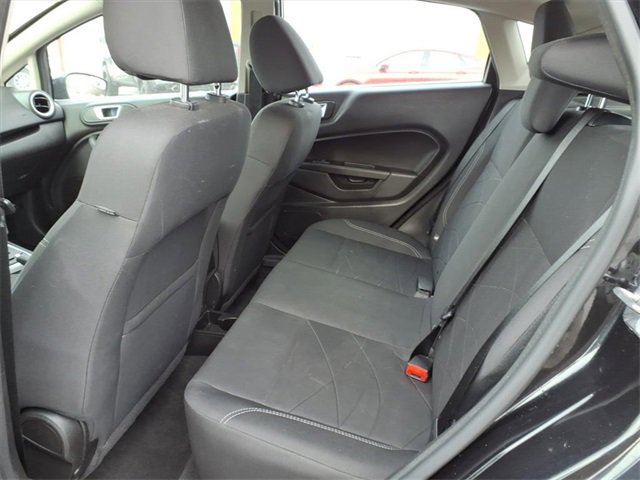 Used 2015 Ford Fiesta SE image 10