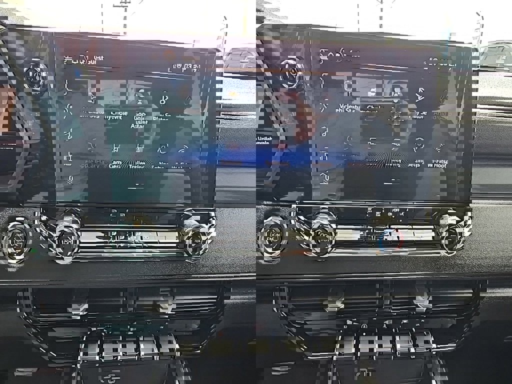 New 2026 Chevrolet Colorado W/T image 17