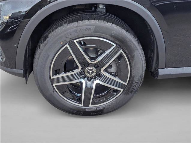 New 2026 Mercedes-Benz GLC 300 4MATIC image 9