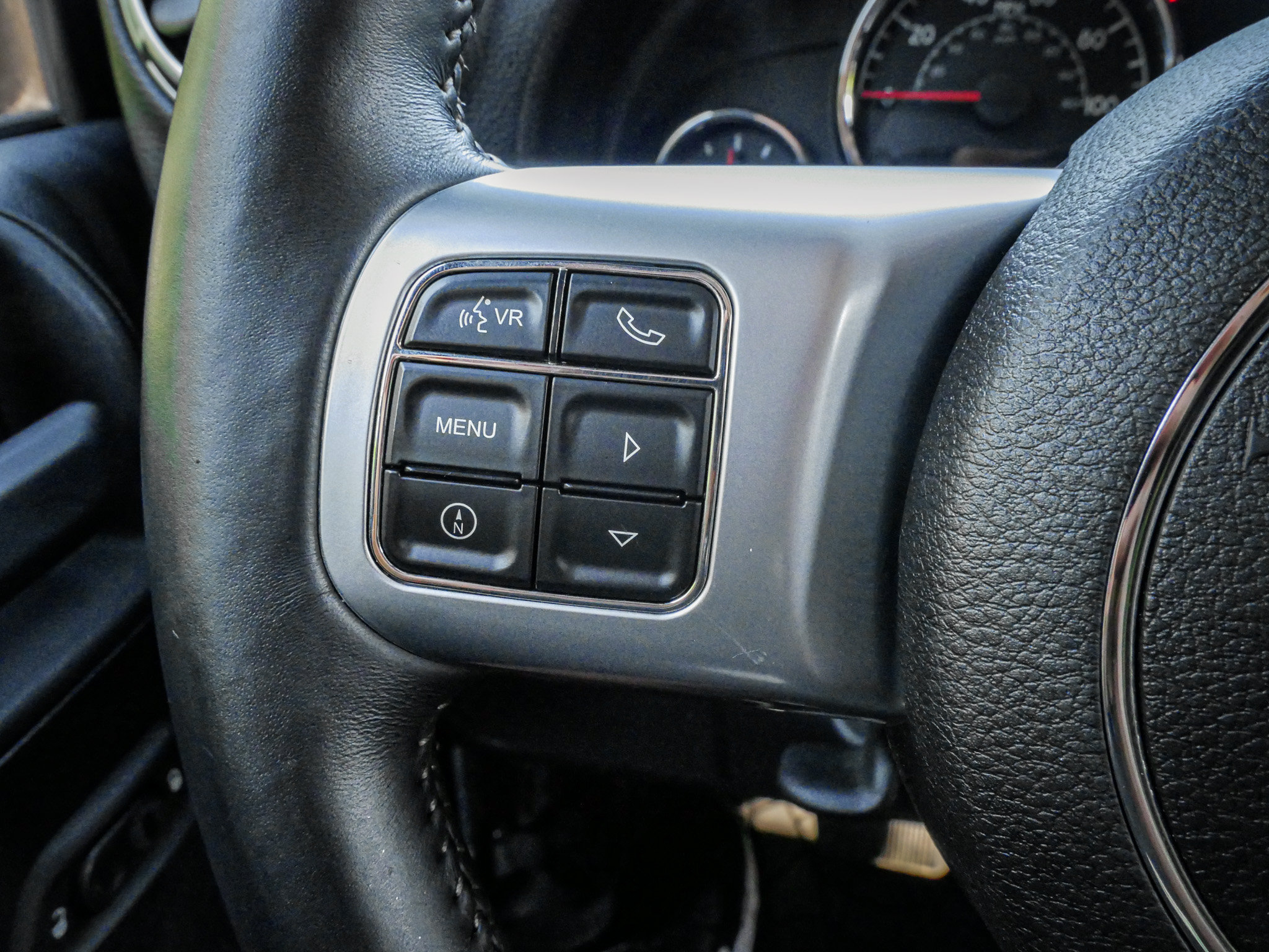 Used 2015 Jeep Wrangler Unlimited Rubicon AWD/4WD image 19