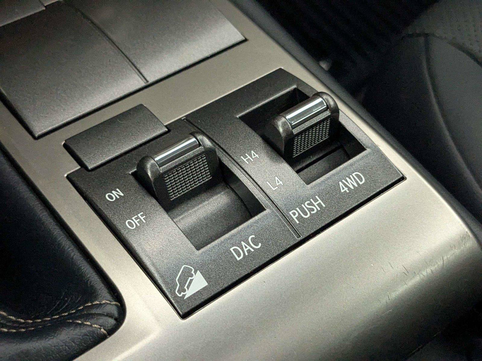 Used 2019 Lexus GX 460 Premium AWD/4WD image 25