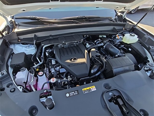 New 2026 Lexus TX 500h AWD image 10