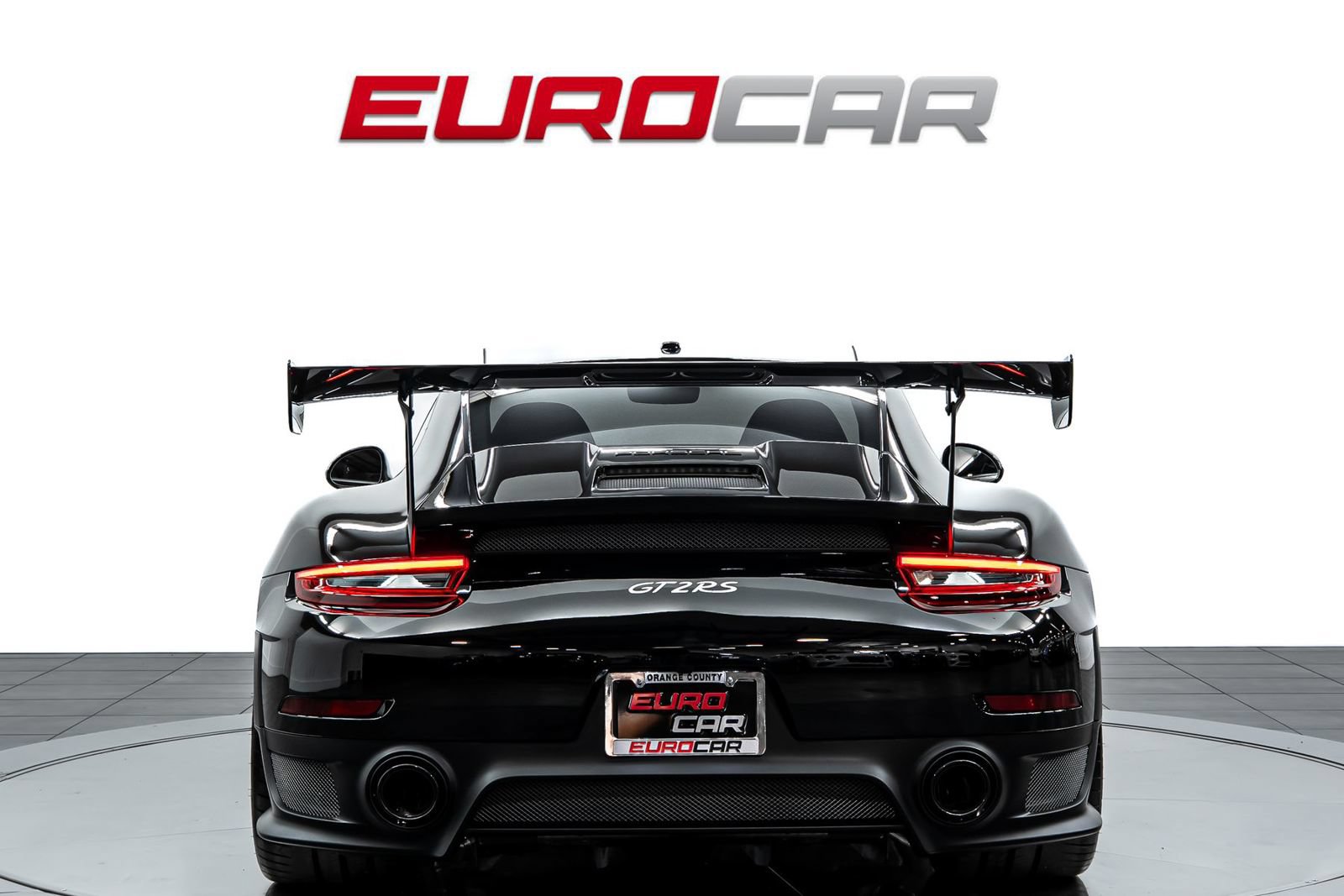 Used 2018 Porsche 911 GT2 RS RWD image 4