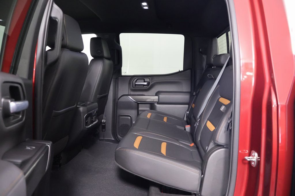 Used 2020 GMC Sierra 1500 AT4 w/ Technology Package AWD/4WD image 11