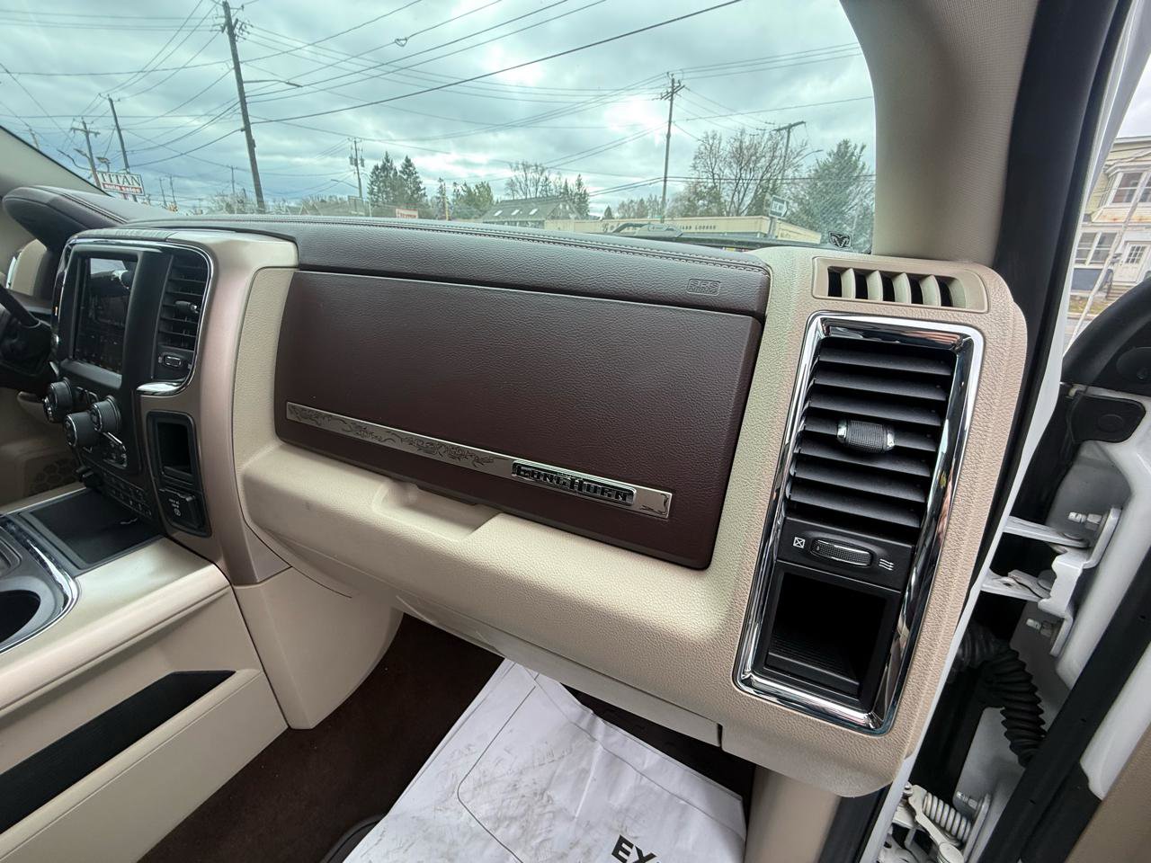 Used 2018 RAM 3500 Laramie Longhorn image 40