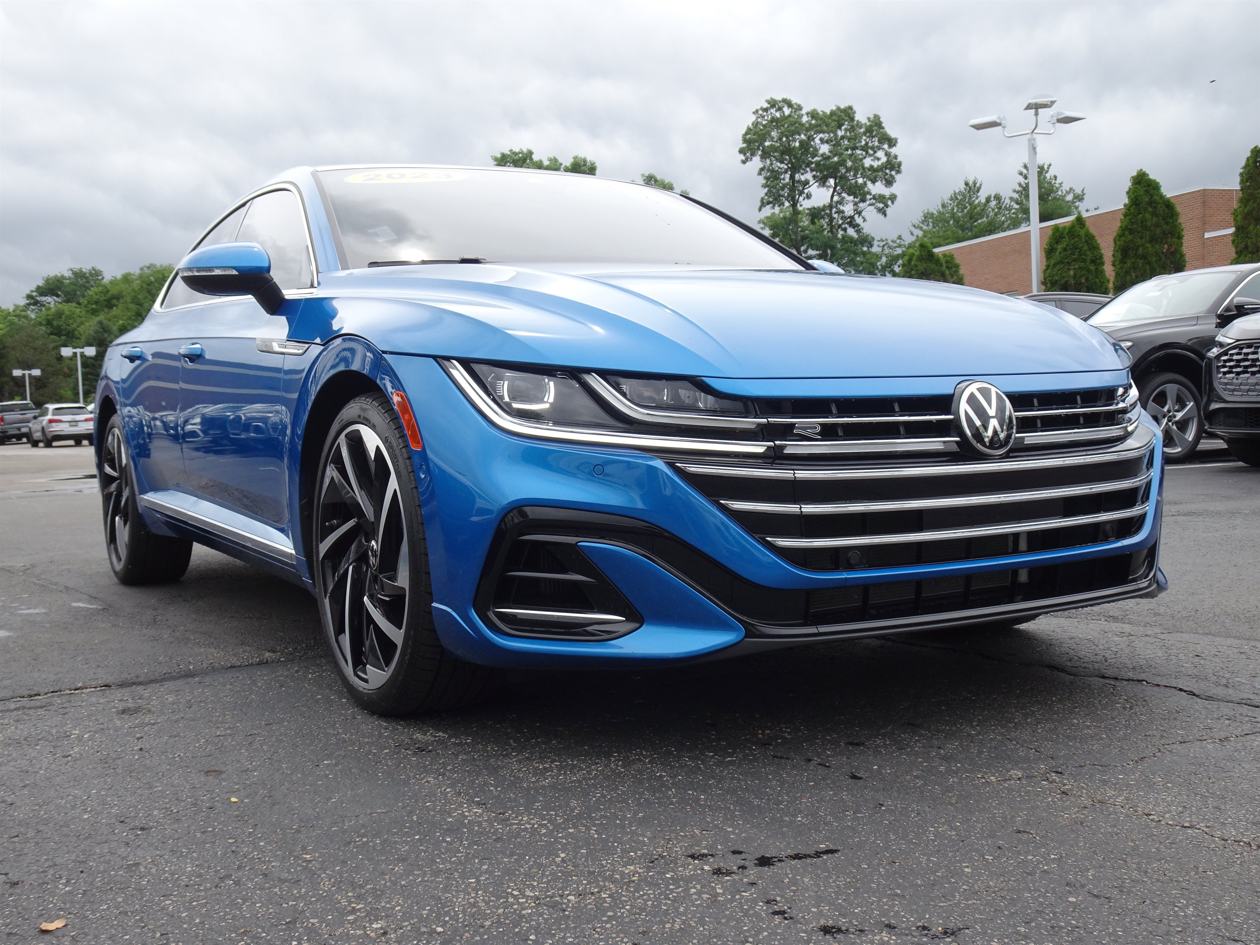 Used 2023 Volkswagen Arteon SEL Premium AWD/4WD image 6
