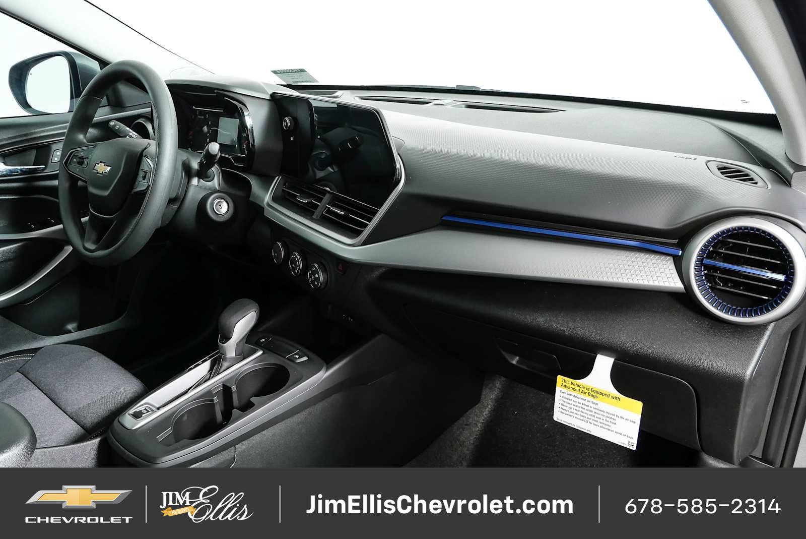 New 2026 Chevrolet Trax LS w/ LS Convenience Package FWD image 21