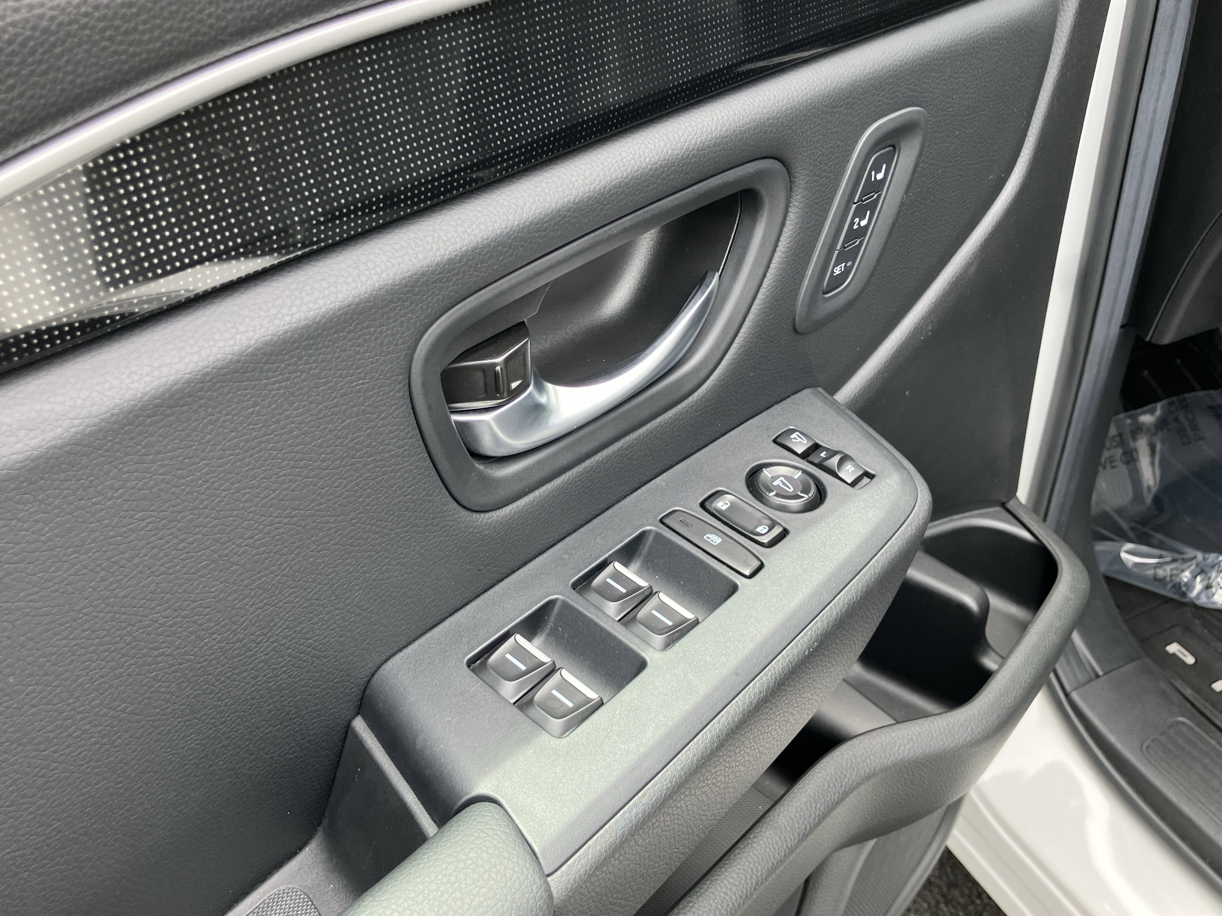 Used 2025 Honda Pilot Black Edition image 15