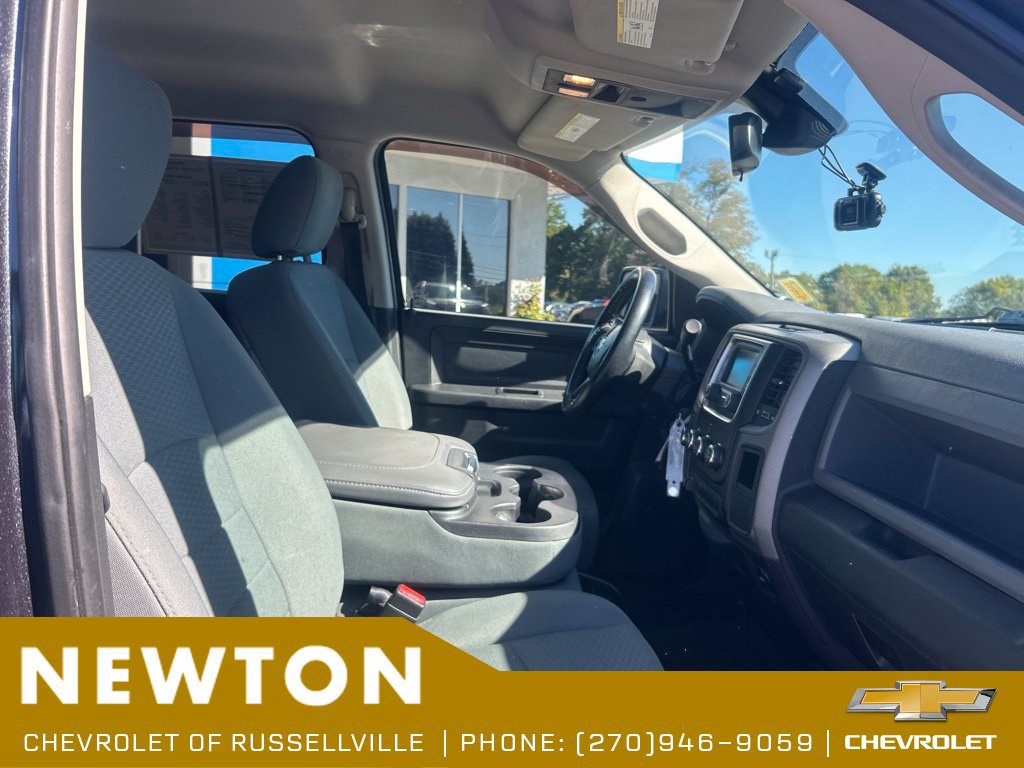 Used 2015 RAM 1500 Express AWD/4WD image 22