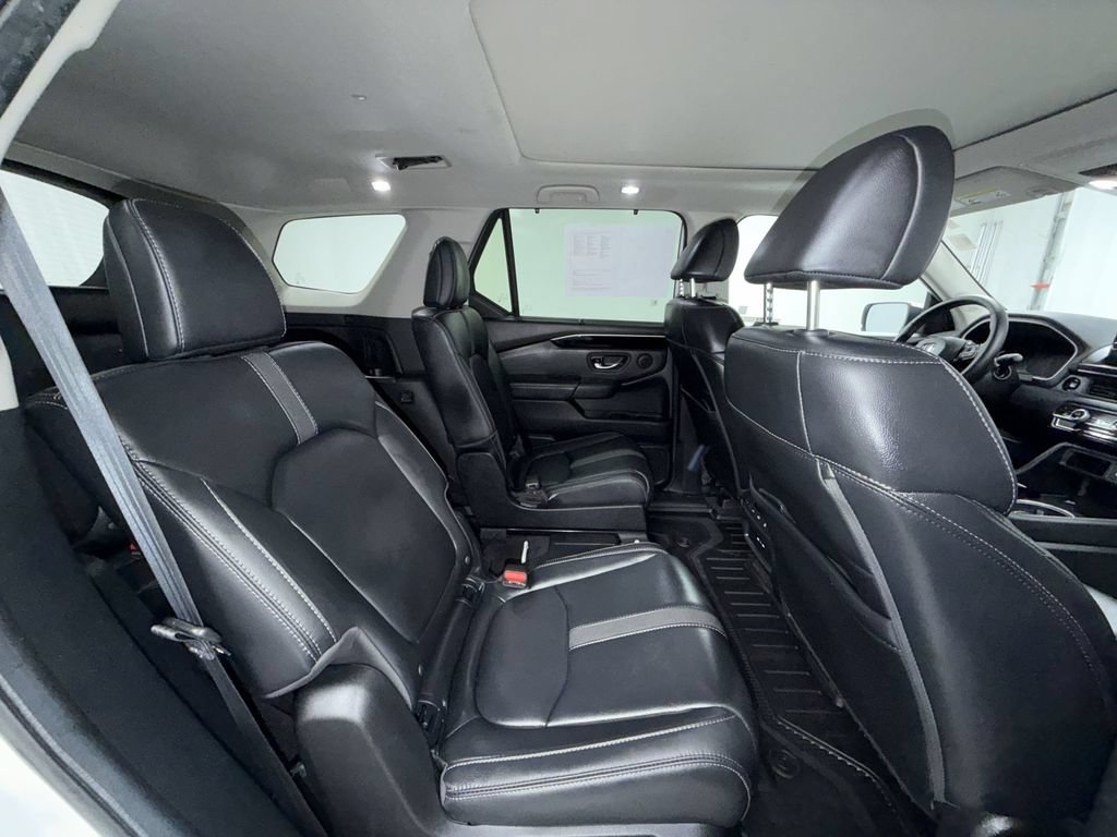 Used 2024 Honda Pilot Touring image 19