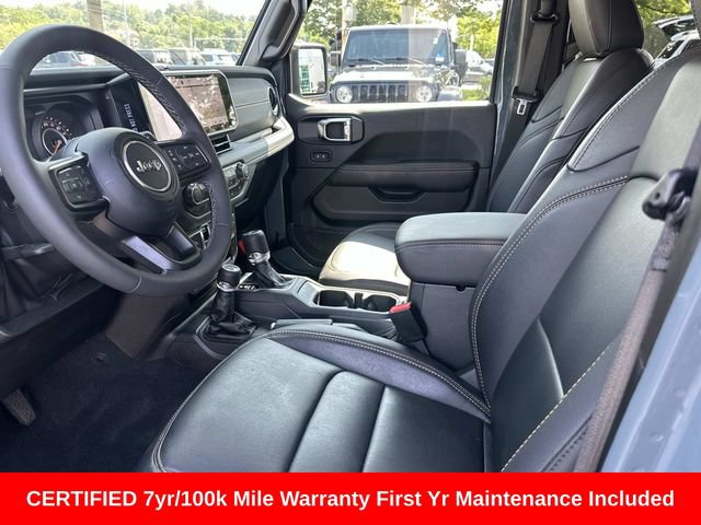 Used 2025 Jeep Gladiator Sport AWD/4WD image 17