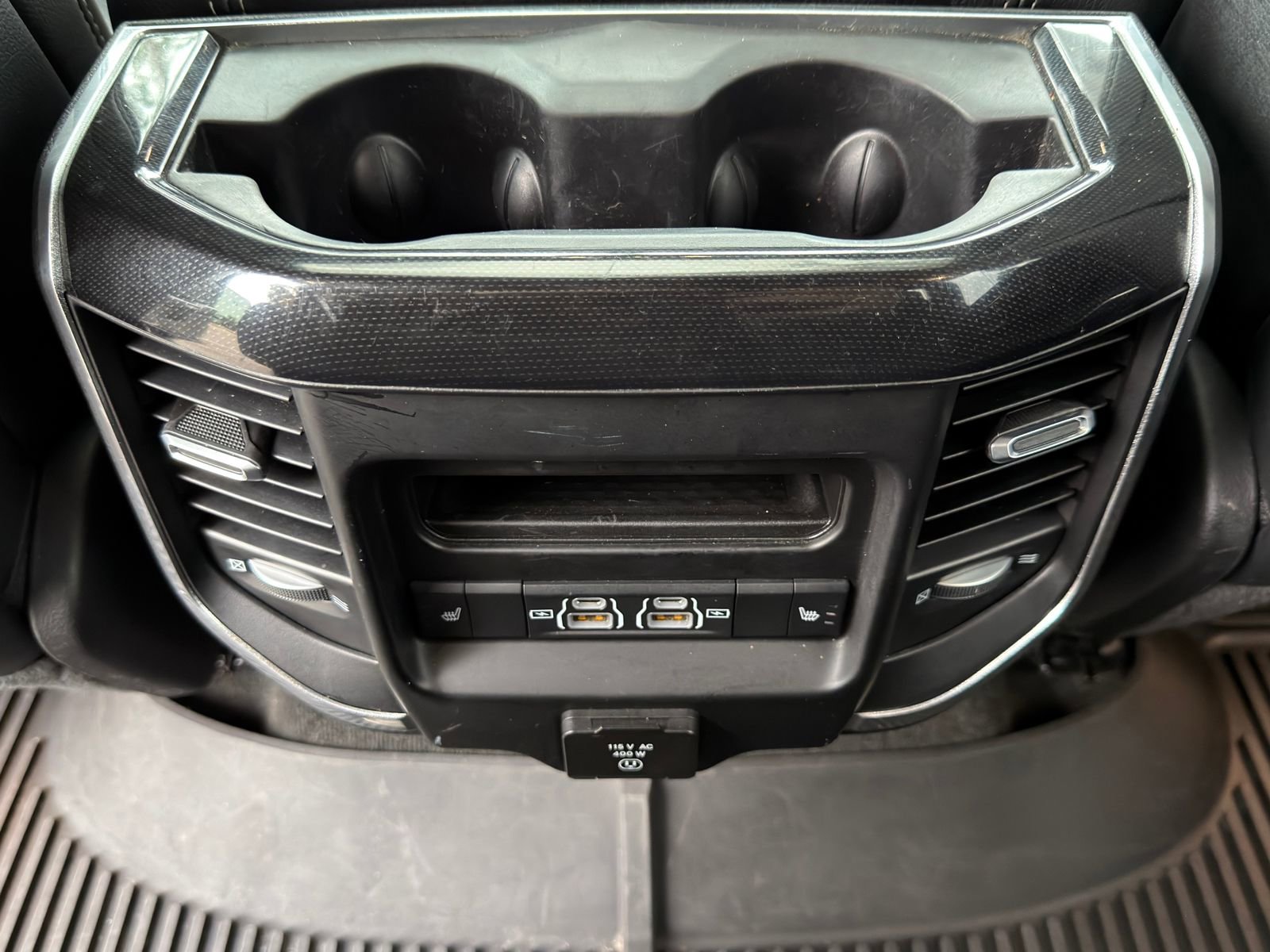 Used 2021 RAM 1500 Laramie image 15