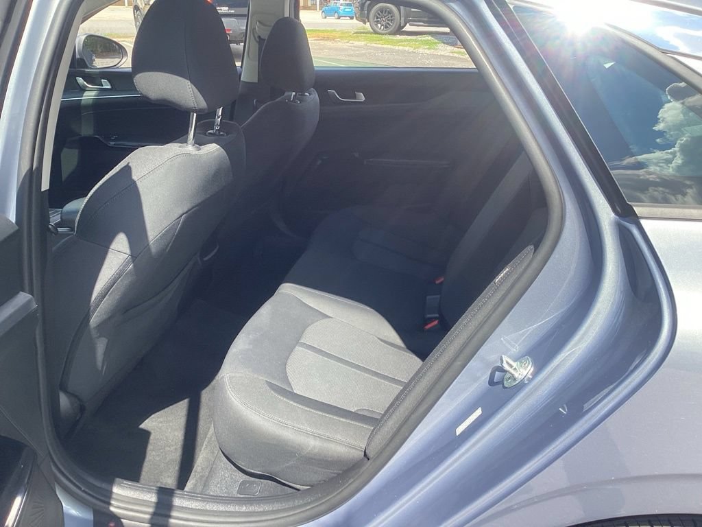 Used 2021 Kia K5 LX FWD image 13