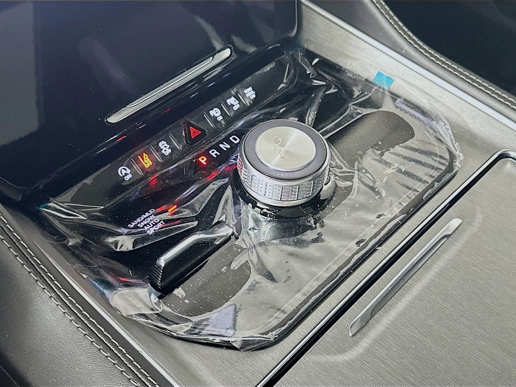 New 2026 Jeep Grand Wagoneer 4WD image 12