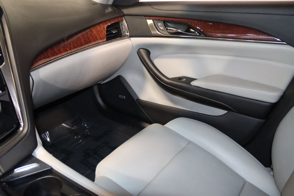 Used 2016 Cadillac CTS Sedan RWD image 45