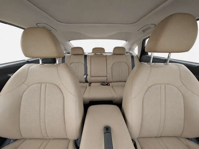 Certified 2025 Hyundai Sonata Limited FWD image 18