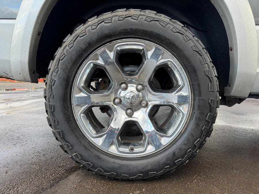 Used 2013 RAM 1500 Laramie w/ Convenience Group image 13