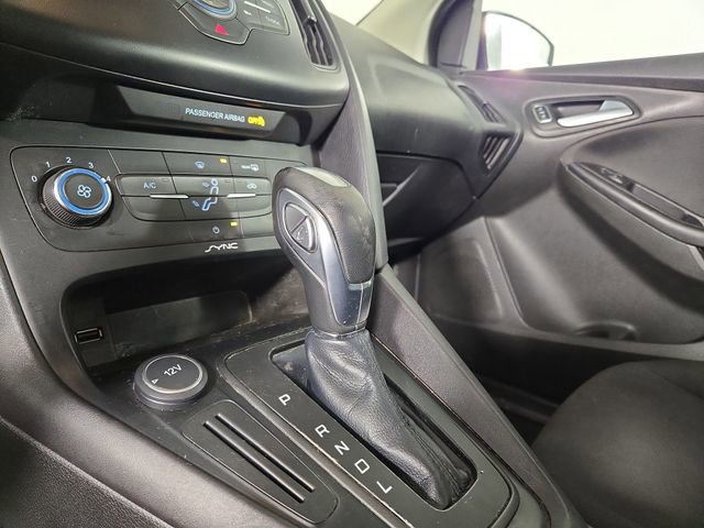 Used 2015 Ford Focus SE image 21