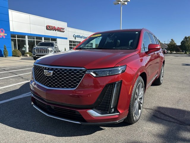 Used 2020 Cadillac XT6 Premium Luxury w/ Platinum Package image 2
