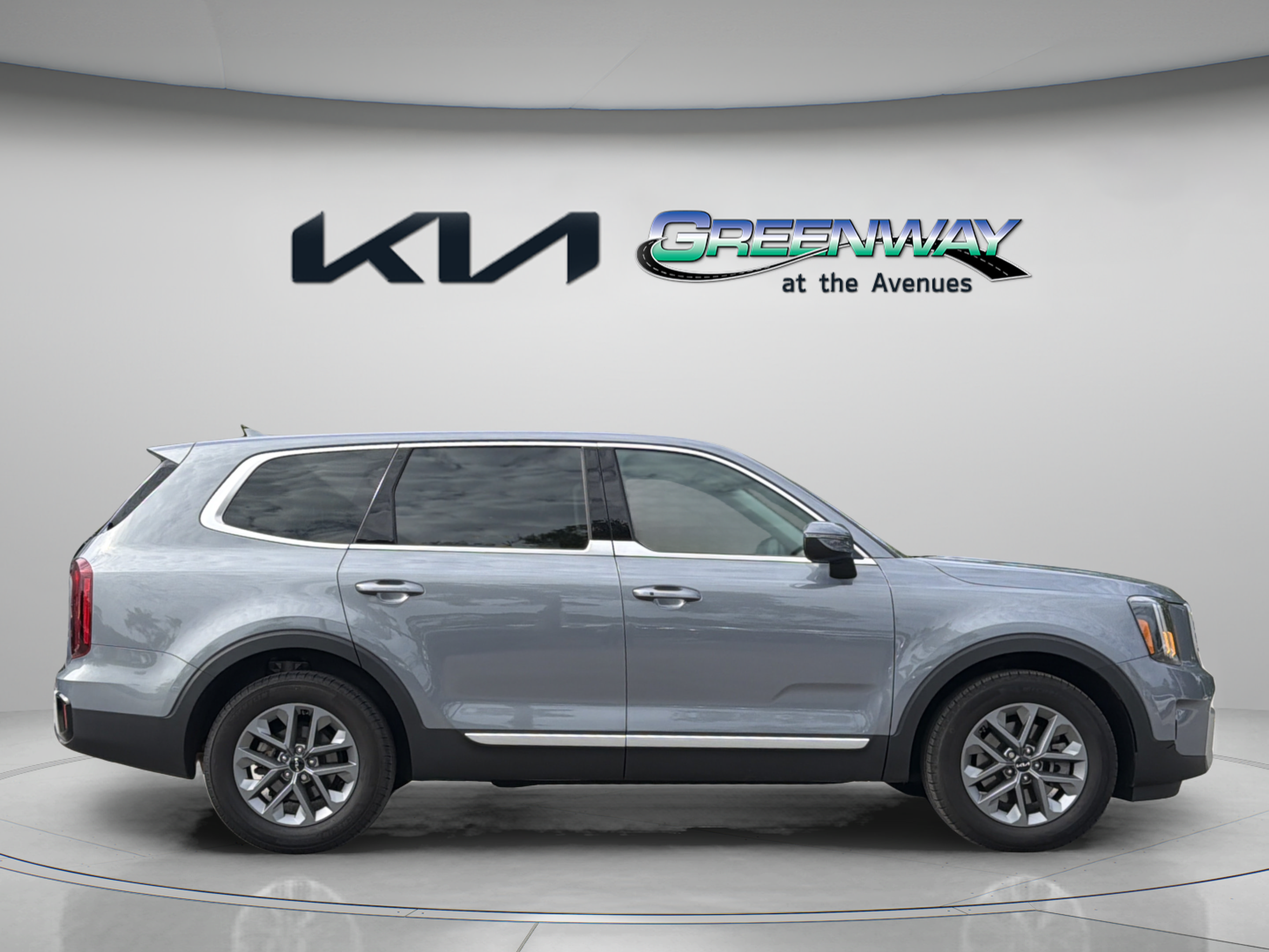 Certified 2024 Kia Telluride LX AWD/4WD image 7