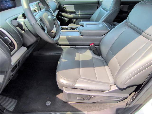 Used 2026 Ford Expedition Max Active RWD image 16
