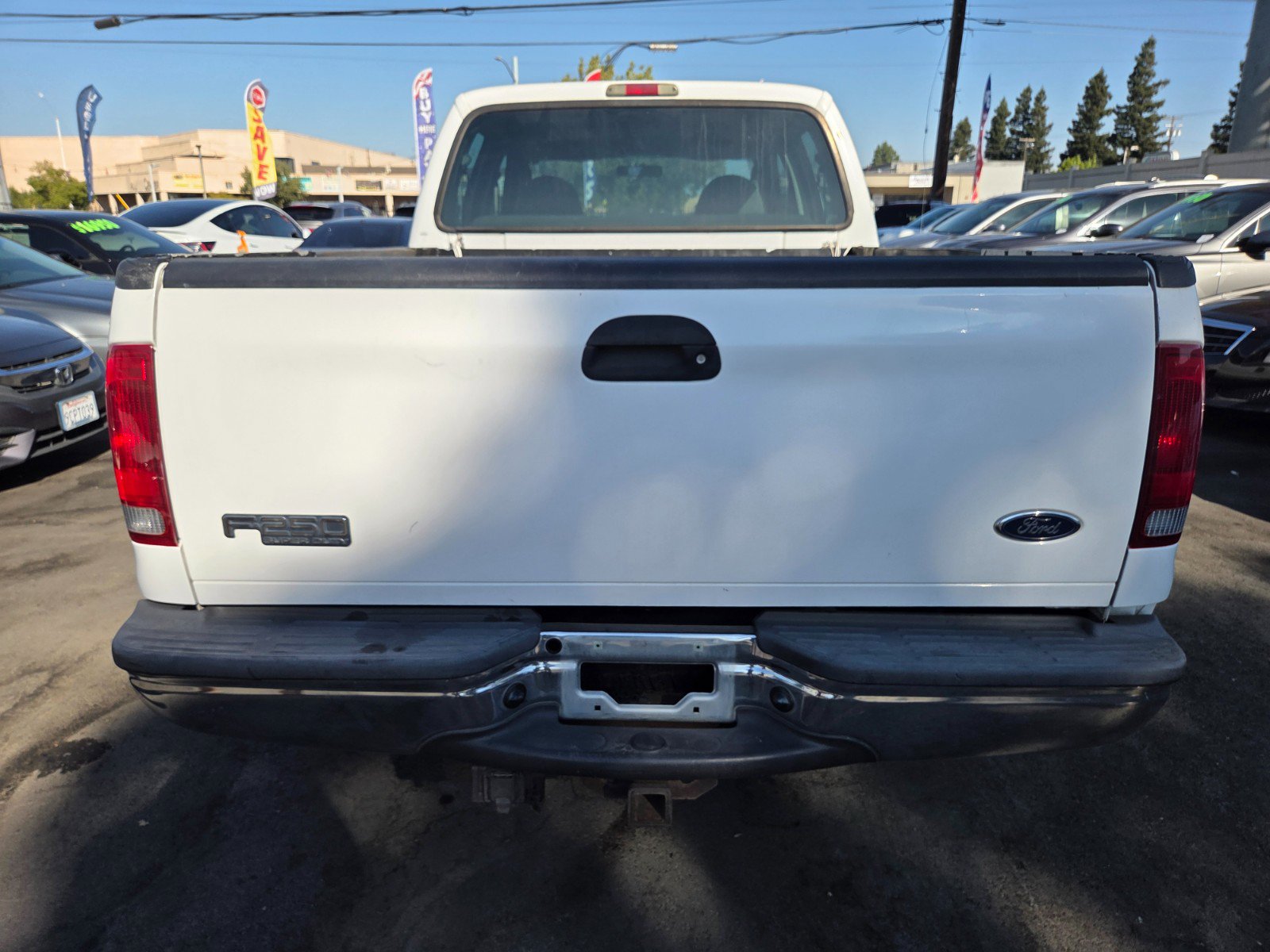 Used 2003 Ford F250 XL image 3