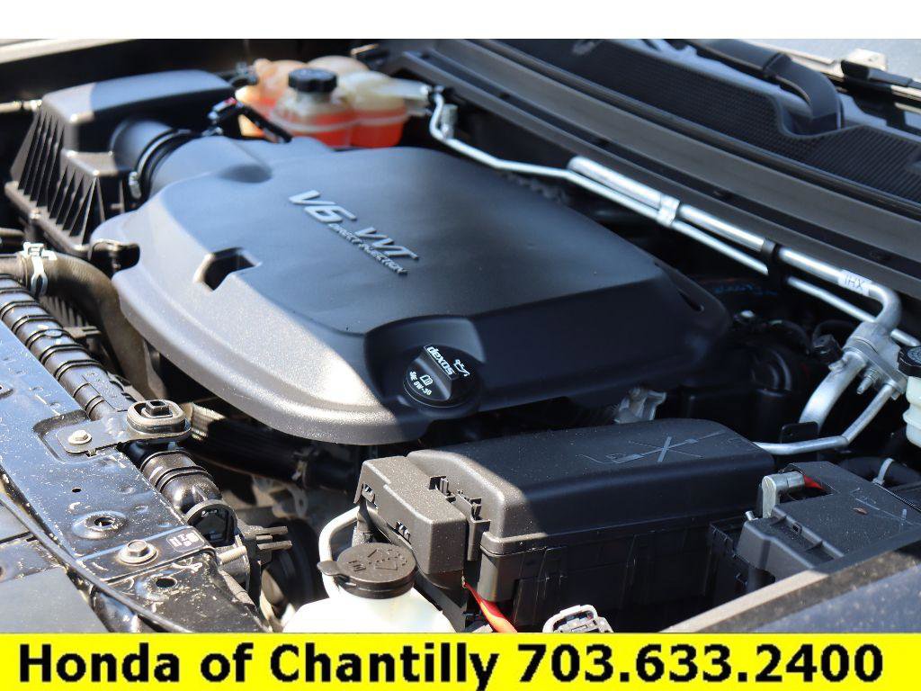 Used 2017 Chevrolet Colorado LT image 36