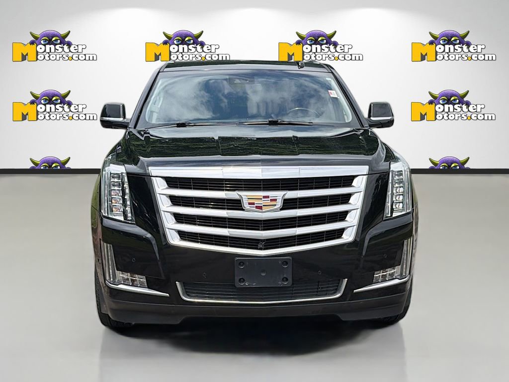 Used 2019 Cadillac Escalade ESV Luxury AWD/4WD image 2