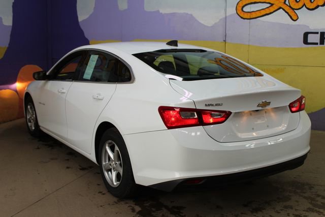 Used 2018 Chevrolet Malibu LS w/ LPO, Convenience Package 2 FWD image 6