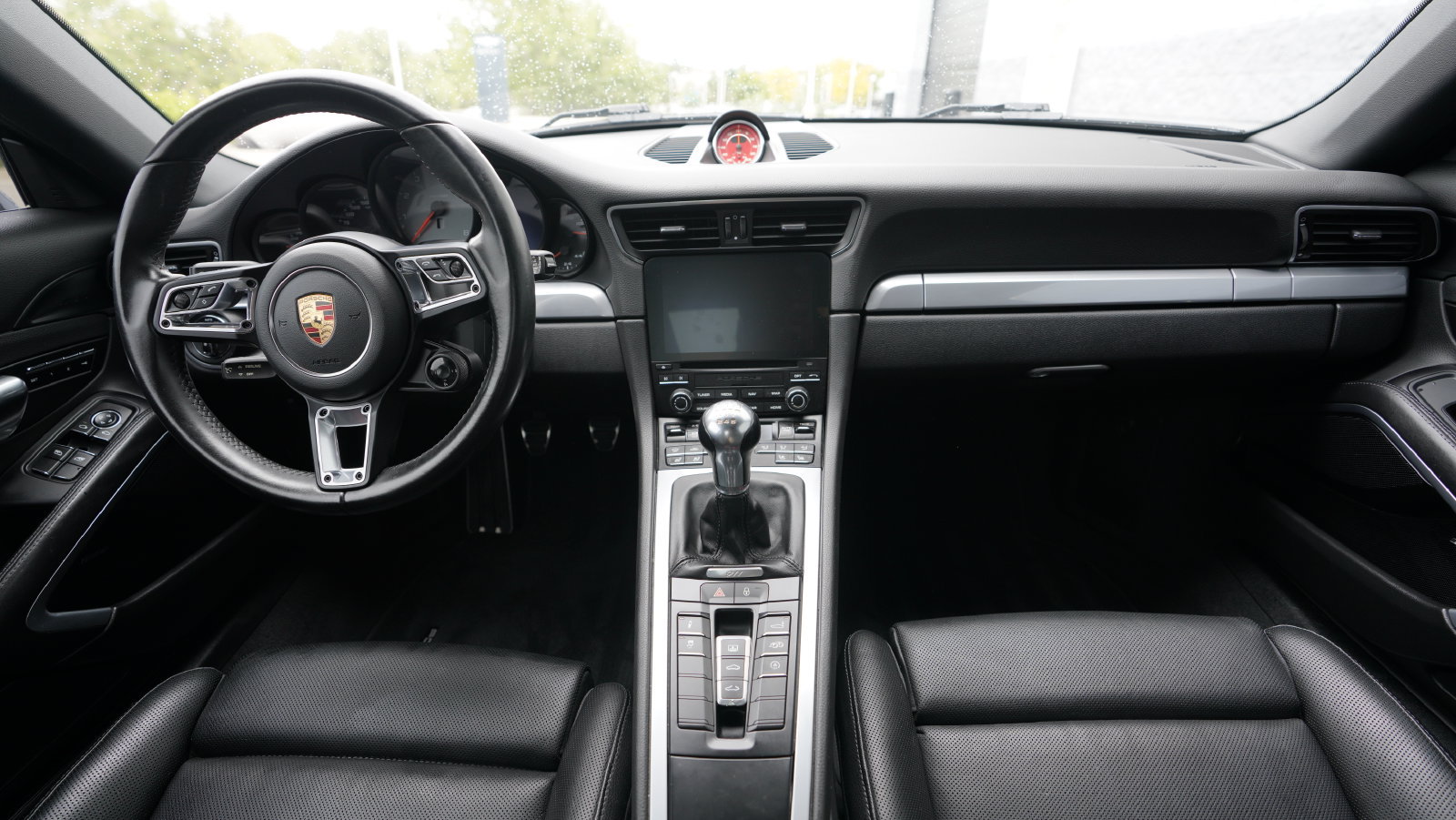 Used 2017 Porsche 911 Carrera S RWD image 4