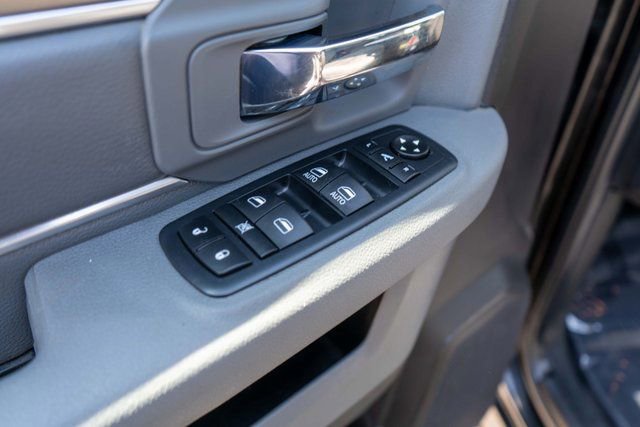 Used 2017 RAM 2500 Big Horn w/ Black Appearance Group AWD/4WD image 17