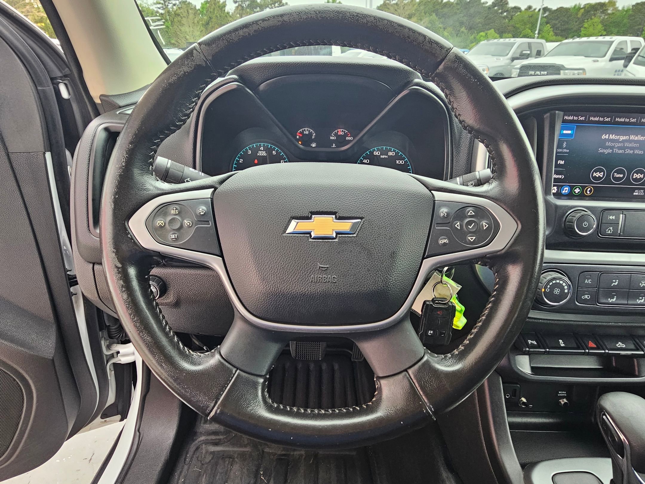 Used 2022 Chevrolet Colorado LT w/ Fleet Safety Package image 15