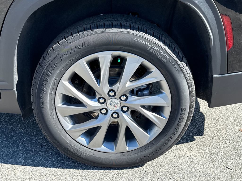 Certified 2025 Buick Enclave Preferred image 20