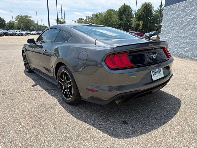 Used 2018 Ford Mustang Coupe w/ Equipment Group 101A RWD image 3