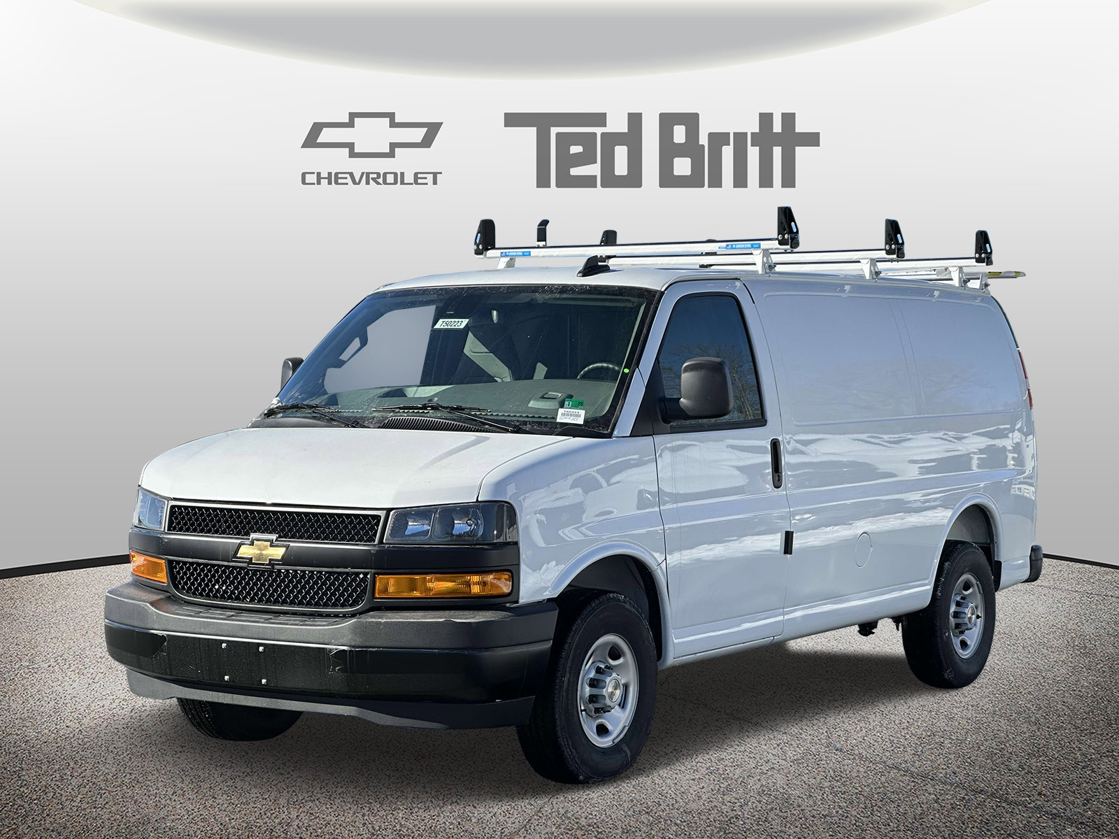 New 2025 Chevrolet Express 3500 w/ Driver Convenience Package RWD image 5