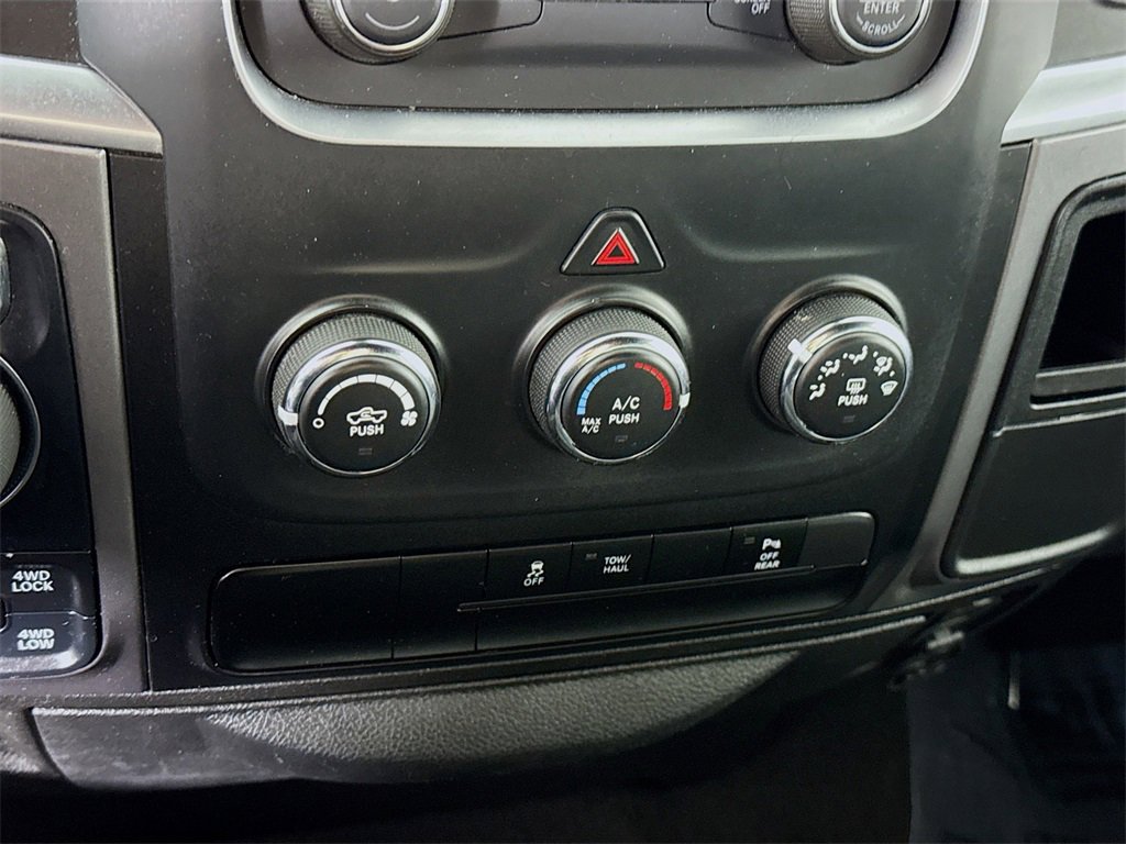 Used 2024 RAM 1500 Classic Warlock image 8