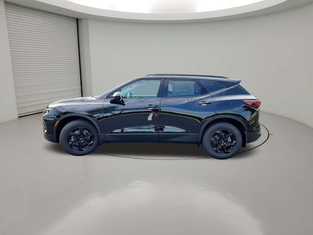 New 2026 Chevrolet Blazer LT w/ Convenience Package AWD/4WD image 4