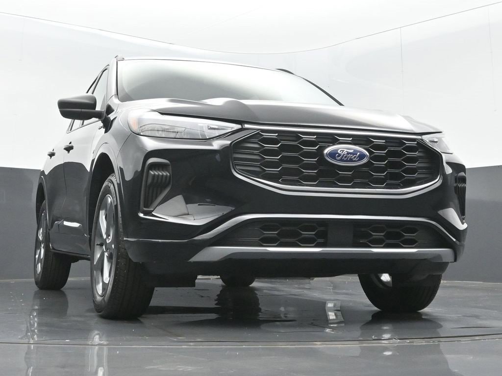 Used 2024 Ford Escape ST-Line image 5