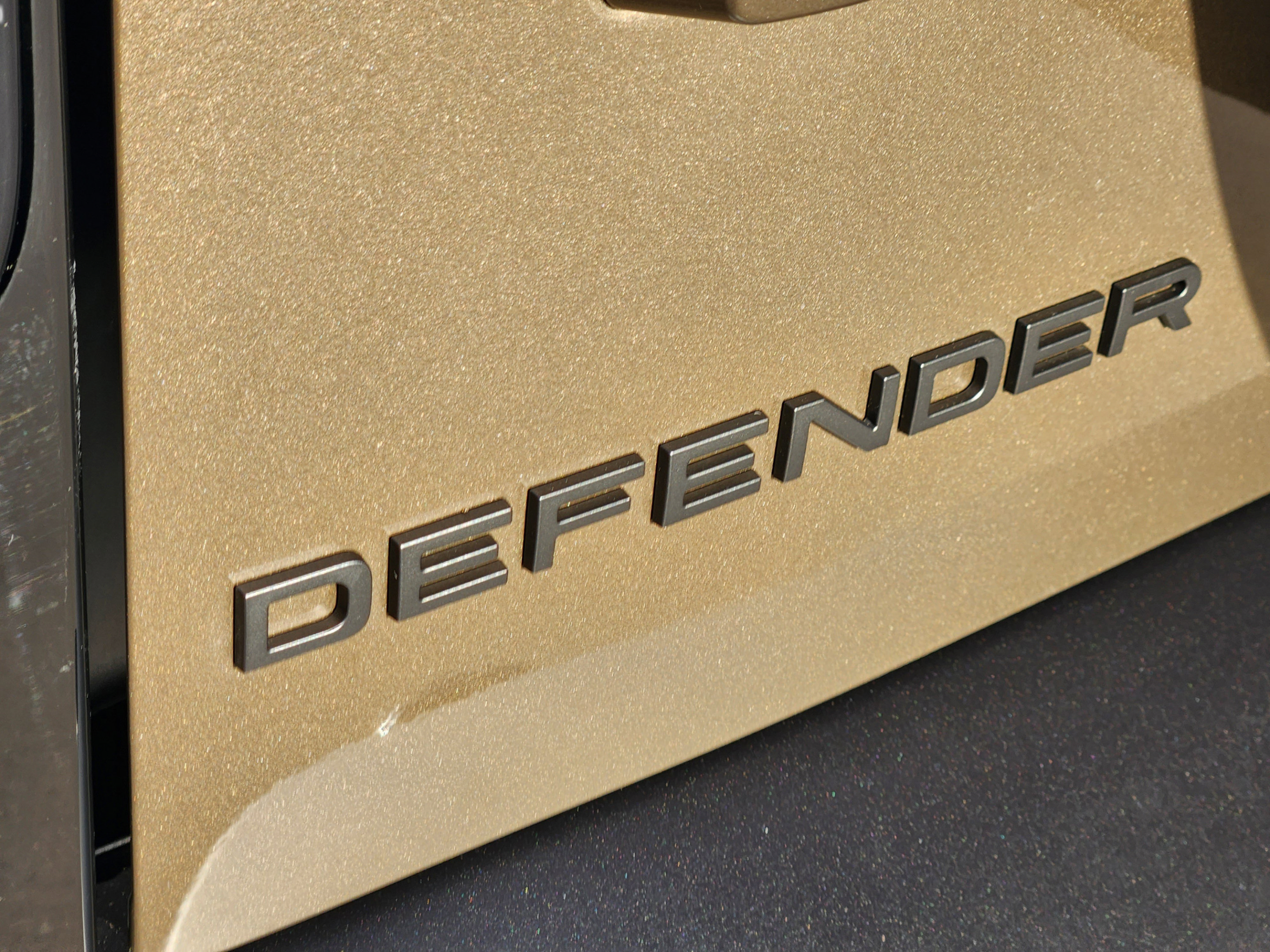 Certified 2026 Land Rover Defender 110 X-Dynamic SE AWD/4WD image 36