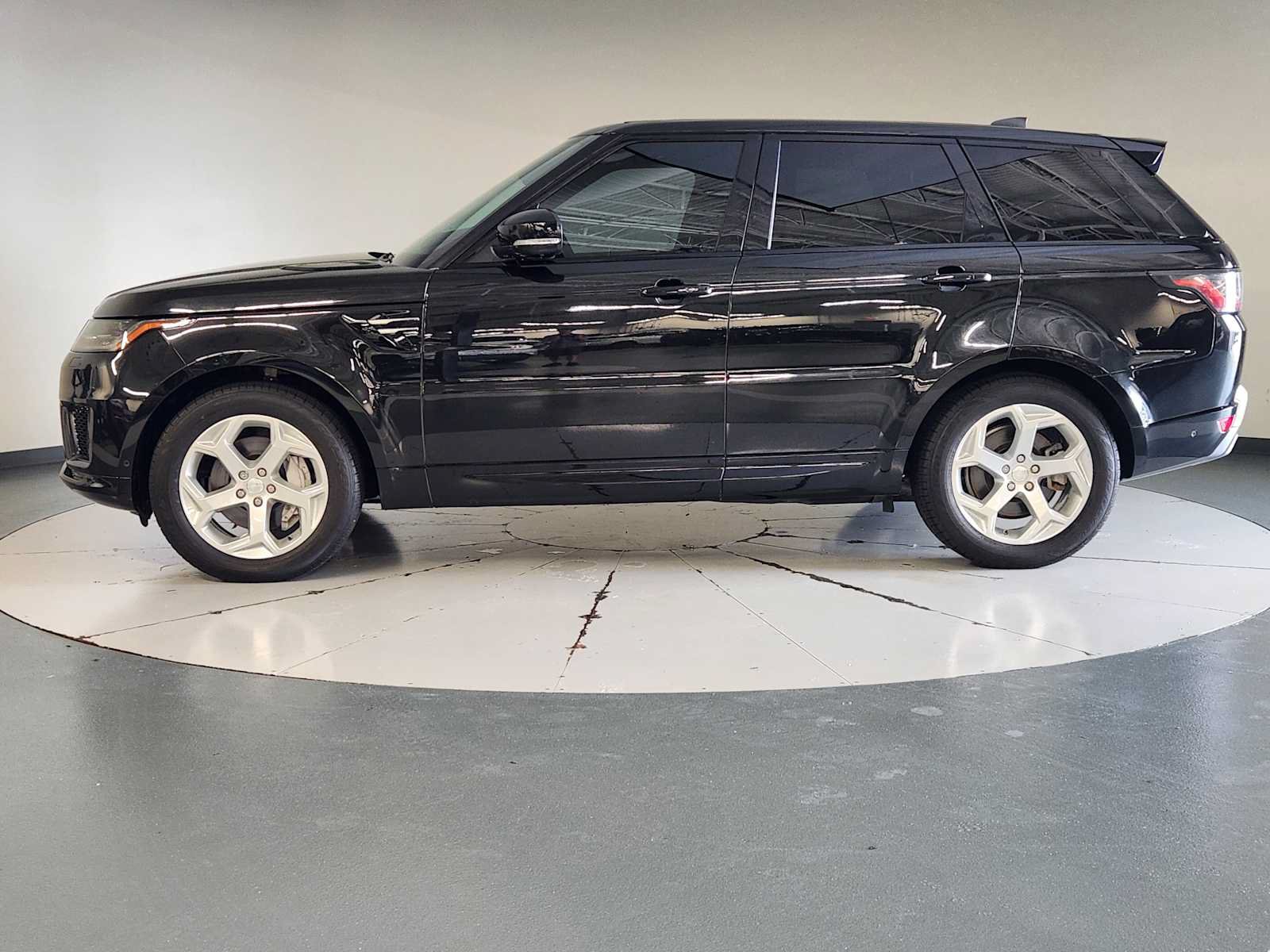 Used 2018 Land Rover Range Rover Sport HSE AWD/4WD image 5