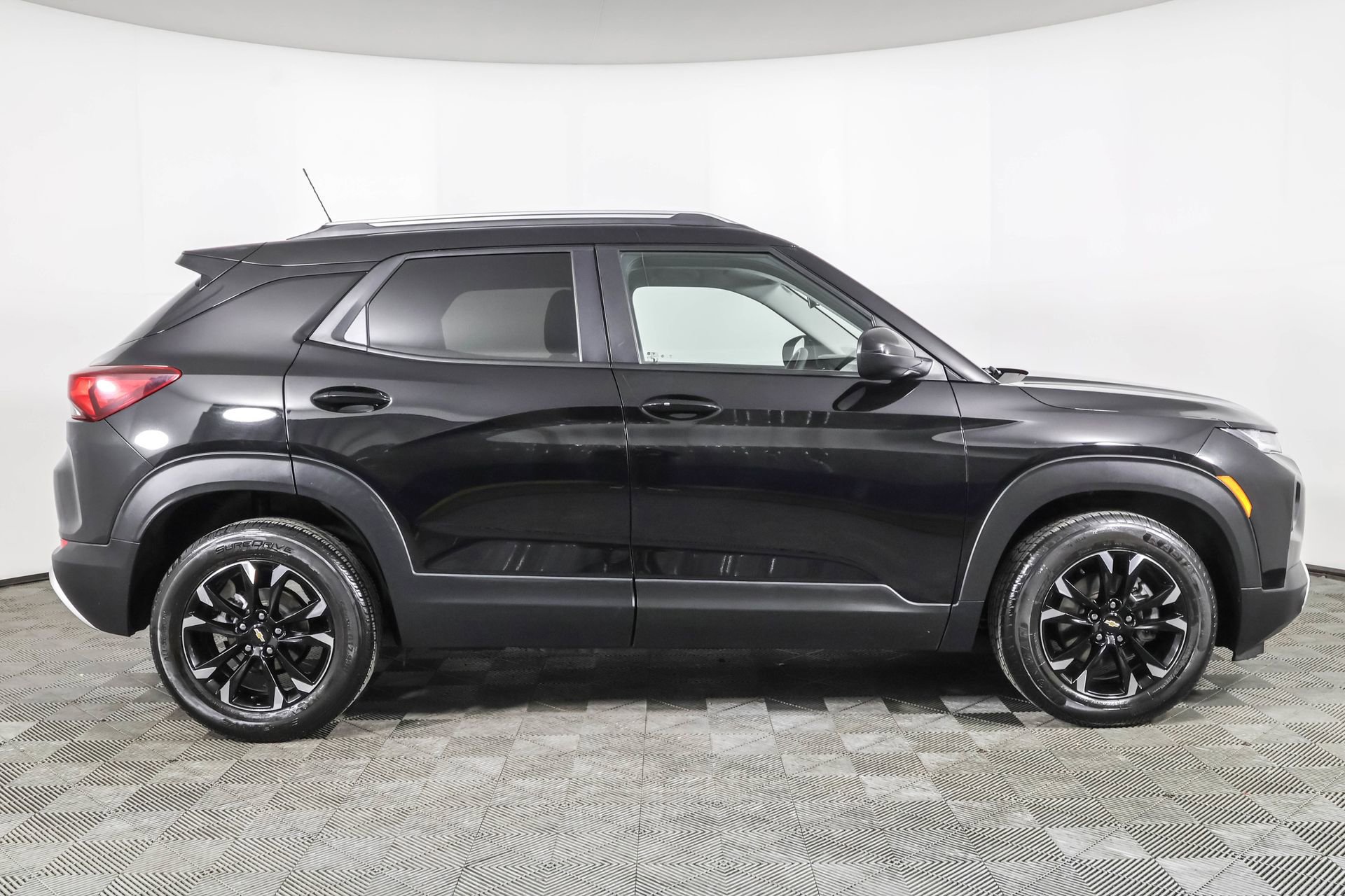 Used 2023 Chevrolet TrailBlazer LT image 13