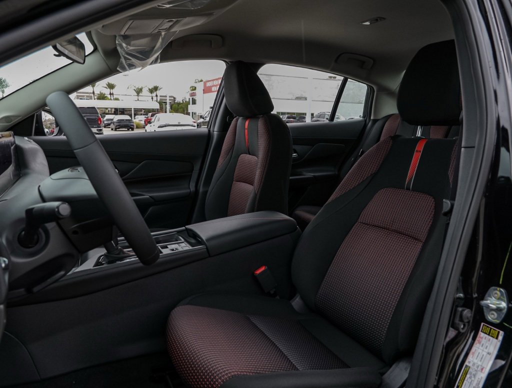 New 2026 Nissan Sentra SR image 15
