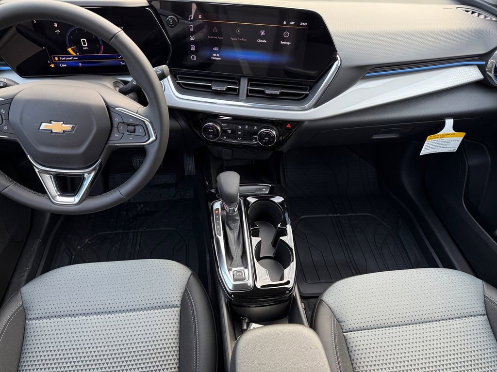 New 2026 Chevrolet Trax LT w/ Sunroof Package image 11