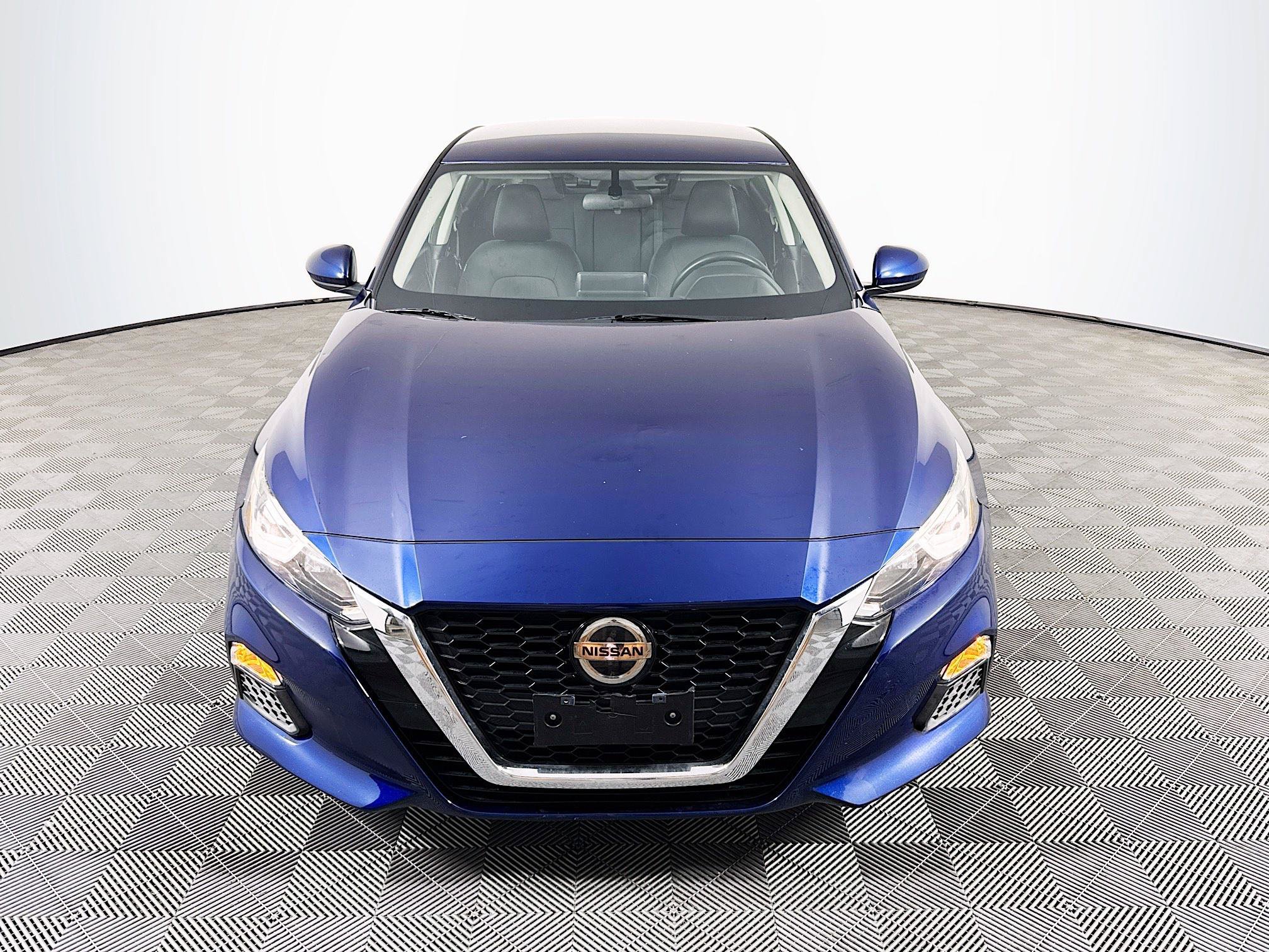 Used 2020 Nissan Altima 2.5 S FWD image 2