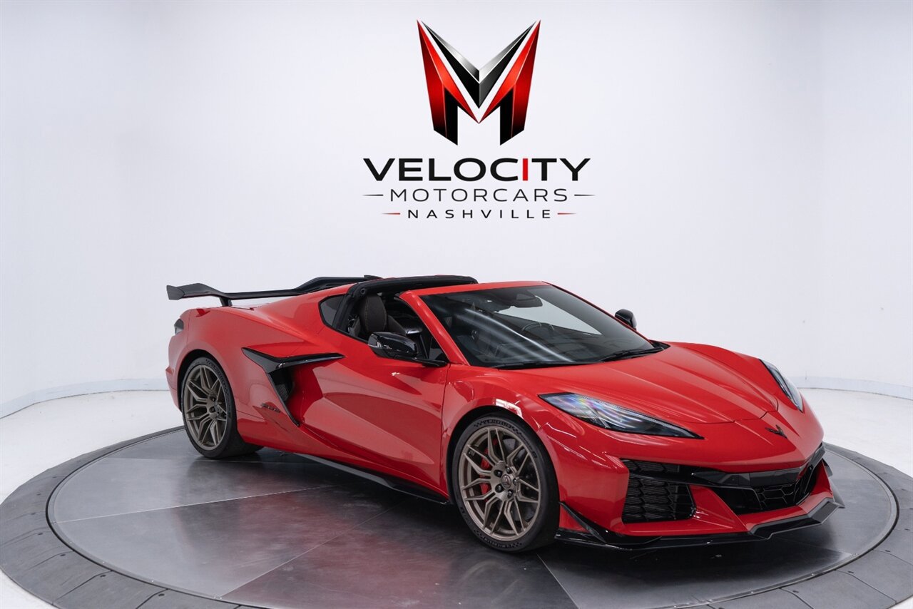 Used 2026 Chevrolet Corvette Z06 w/ Z07 Performance Package RWD image 12