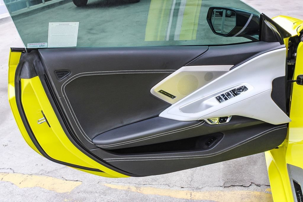 Used 2023 Chevrolet Corvette Stingray Premium Conv w/ Z51 Performance Package RWD image 19