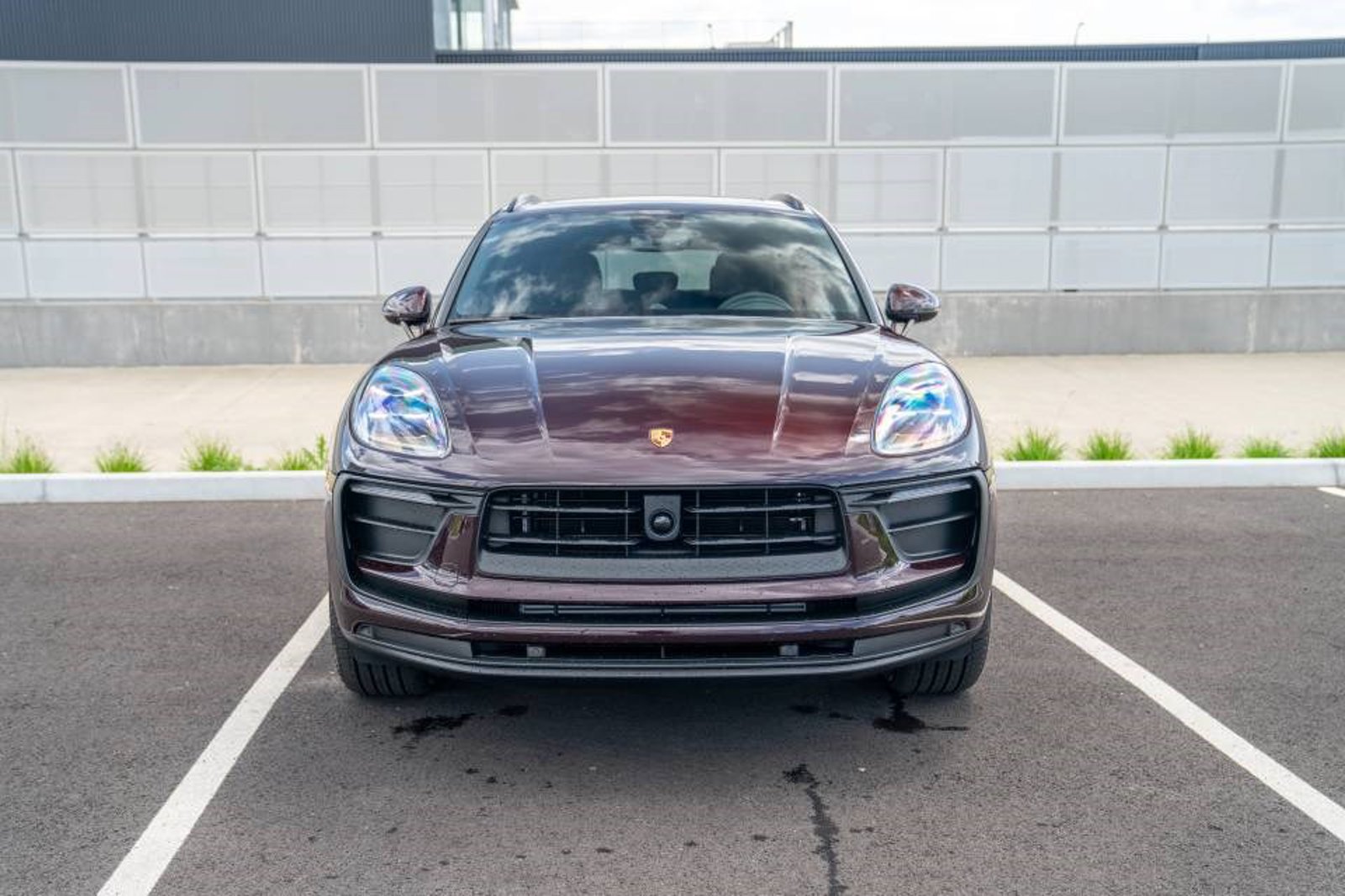 New 2026 Porsche Macan AWD/4WD image 6