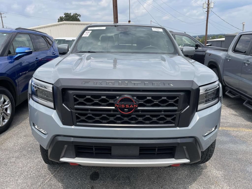 Used 2023 Nissan Frontier PRO-4X w/ Pro Convenience Package AWD/4WD image 2